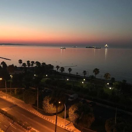 A City-Center Seaview Penthouse At Oceanic リマソール エクステリア 写真