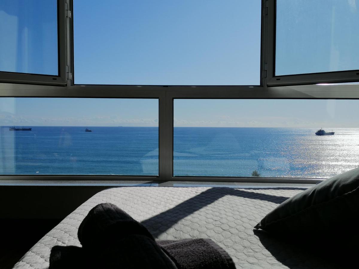 A City-Center Seaview Penthouse At Oceanic リマソール エクステリア 写真