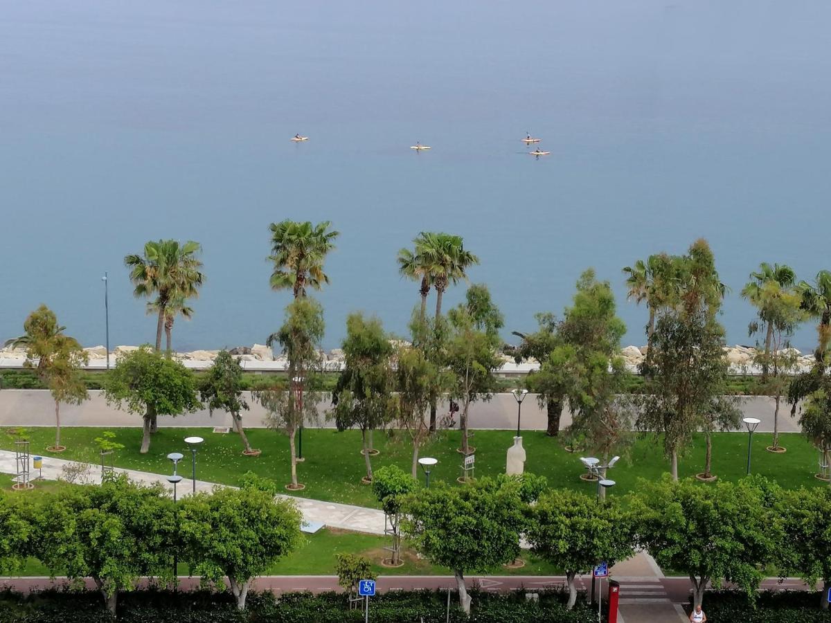 A City-Center Seaview Penthouse At Oceanic リマソール エクステリア 写真