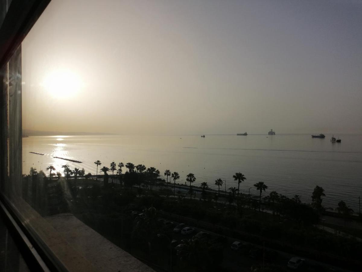 A City-Center Seaview Penthouse At Oceanic リマソール エクステリア 写真
