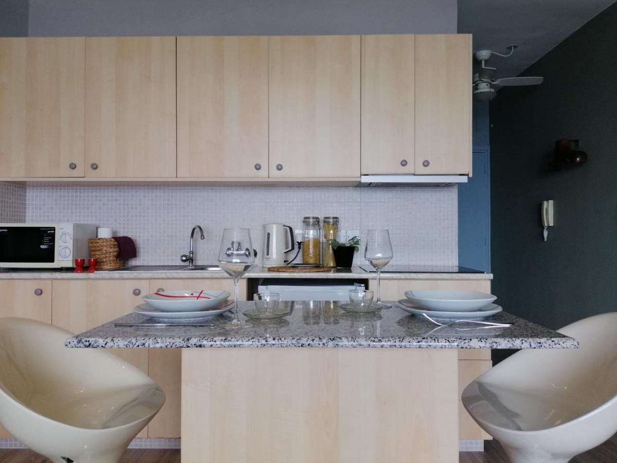 A City-Center Seaview Penthouse At Oceanic リマソール エクステリア 写真