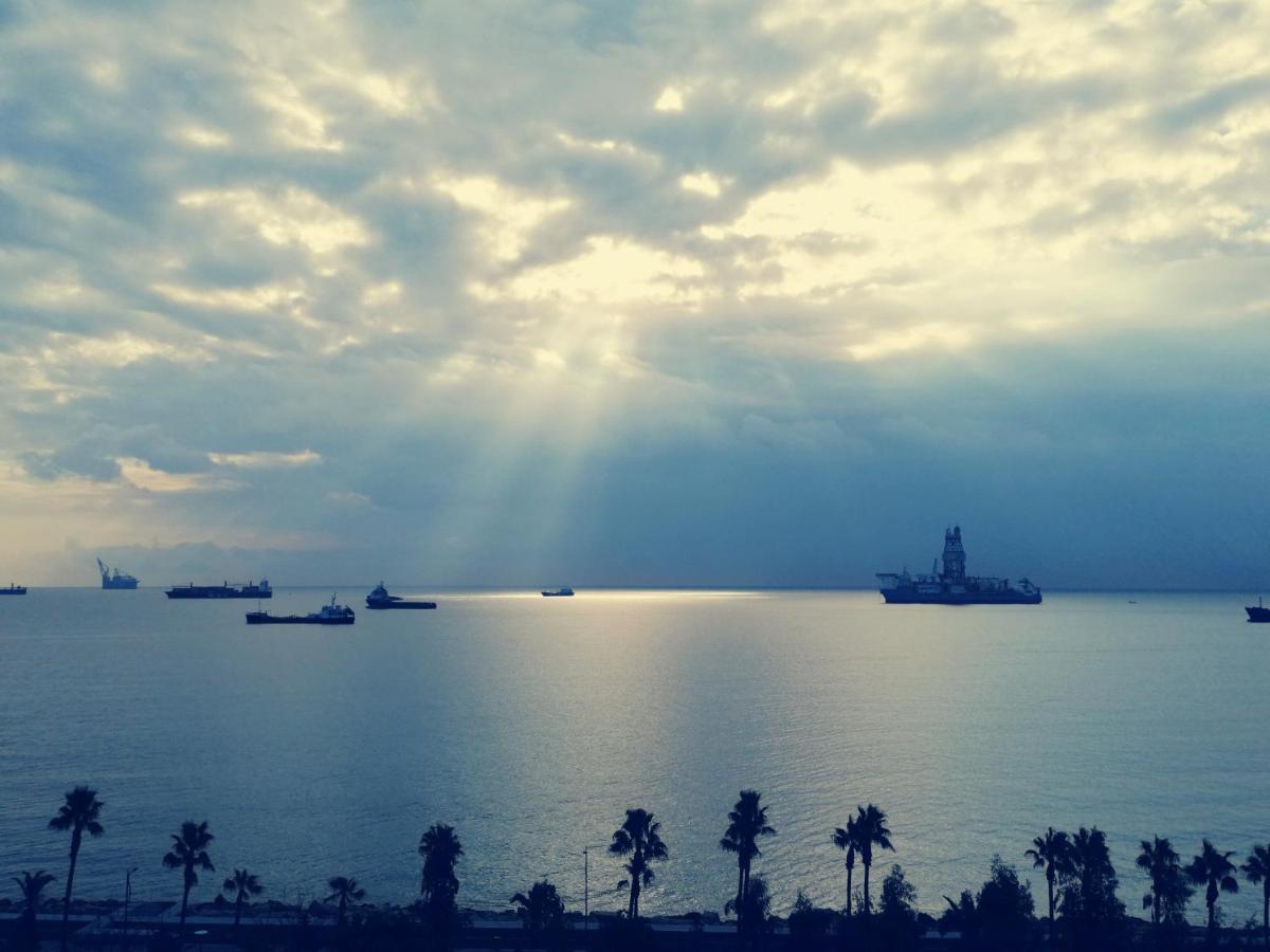 A City-Center Seaview Penthouse At Oceanic リマソール エクステリア 写真